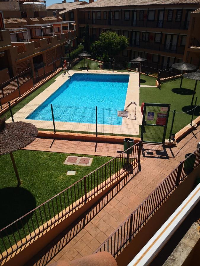 Marina De Casares Suites San Luis de Sabinillas Exterior foto